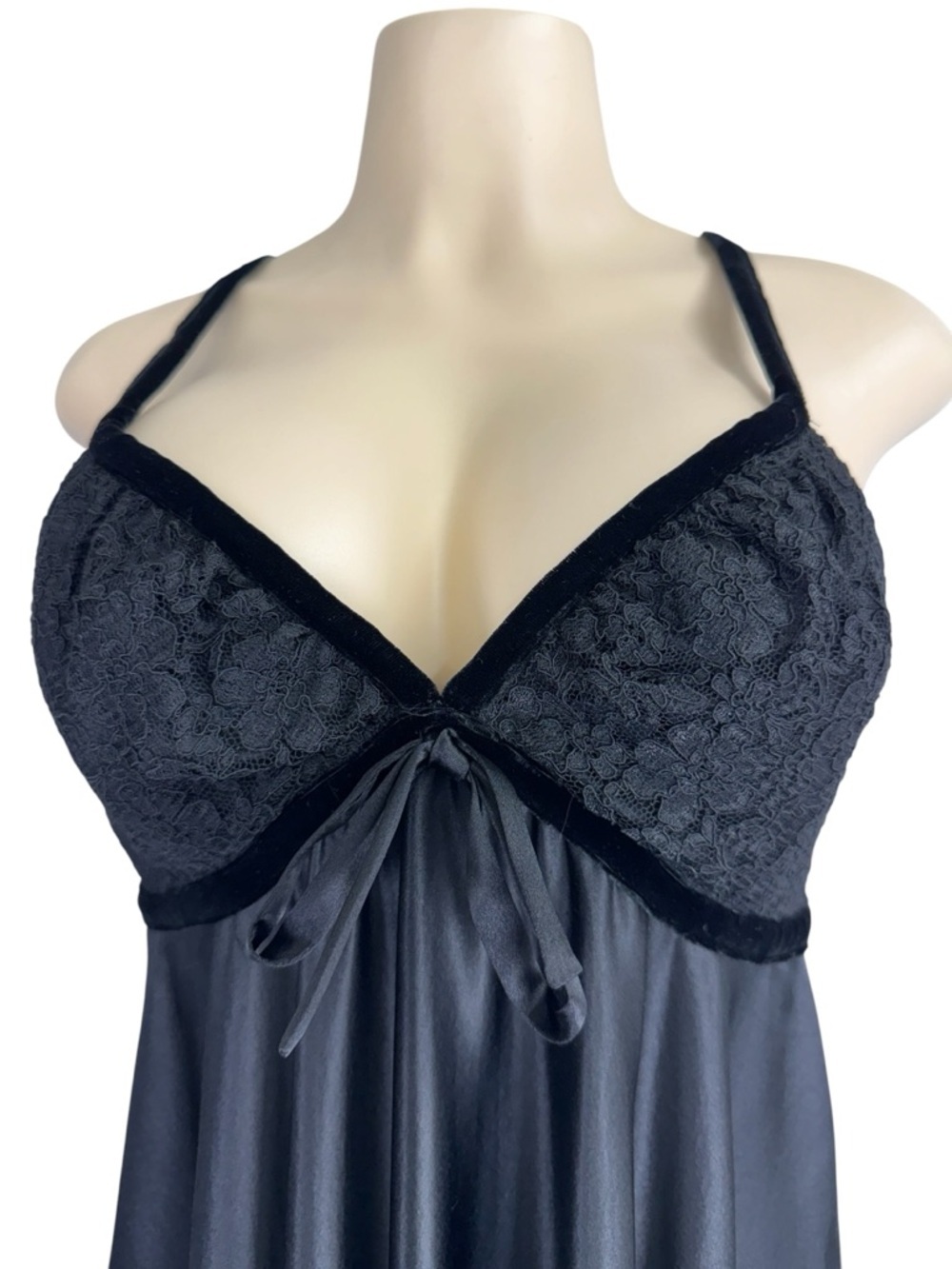 BEBE. Elegant Black Silk  Slip Y2K Babydoll Dress Y2K - Picture 4 of 9